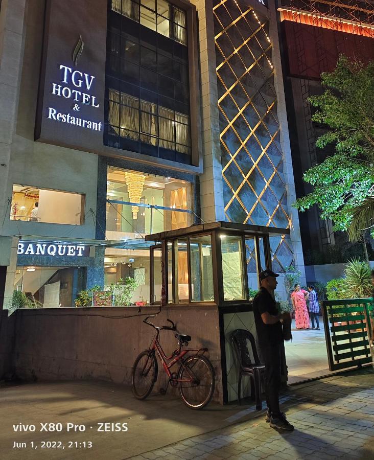Tgv Hotel Ahmedabad Eksteriør bilde