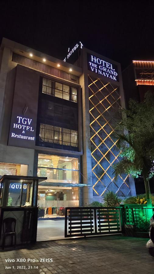 Tgv Hotel Ahmedabad Eksteriør bilde
